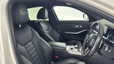 BMW 3 Series 330e M Sport 4dr Step Auto Saloon